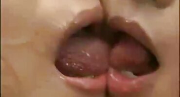 phim sex viet nam mong to Liếm âm hộ của một người phụ nữ secnhat da đen.